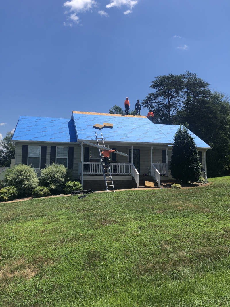 Roofing in Thomasville, North Carolina