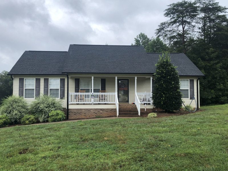 Roof Estimate in Thomasville, North Carolina