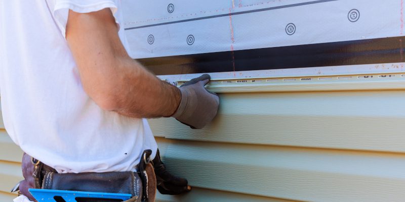What’s the Best Time of Year for Siding Installation? Experts Explain